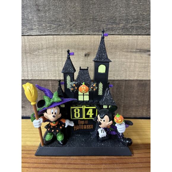 Disney Parks Mickey & Minnie~Halloween Countdown Calendar -small Flaw